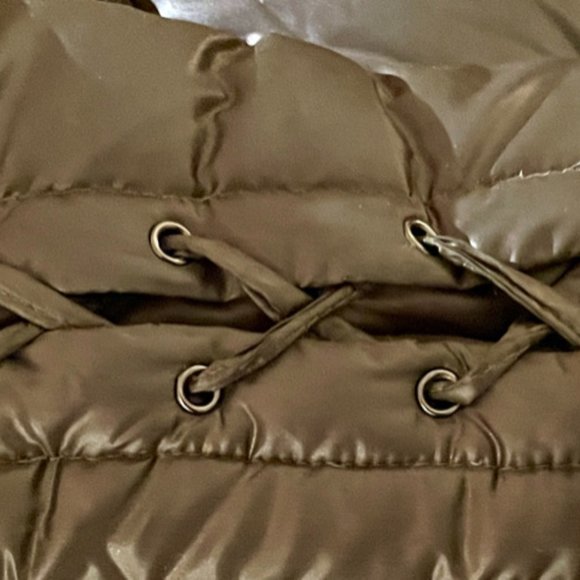 DAWN LEVY- Cloe Fur Hooded Quilted Coat - Picture 7 of 11